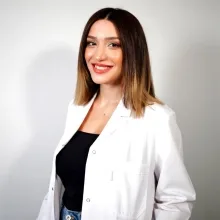 Psk. Yaren Özlem Bora — Psikoloji, Serdivan, Sakarya. Portre fotoğrafı.