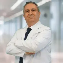 Prof. Dr. Bahadır Külah — Genel Cerrahi, Ankara. Portre fotoğrafı.
