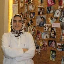 Op. Dr. Güler Şahin — Kadın Hastalıkları Ve Doğum, Ankara. Portre fotoğrafı.