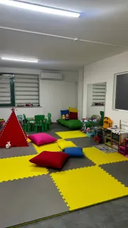 Dr. Dkt. Ayhan Çağlayan profilinde yer alan galeri fotoğrafı.