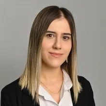 Psk. Büşra Erdoğan — Psikoloji, Kocaeli. Portre fotoğrafı.