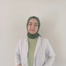 Fzt. Derya Yücebaş — Fizyoterapi Ve Rehabilitasyon, Kocaeli. Portre fotoğrafı.