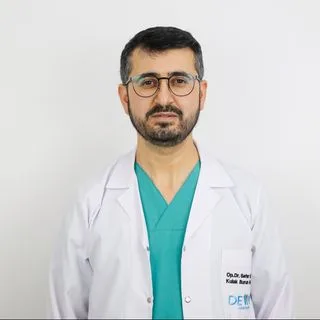 Op. Dr. Sefer Şahin — Kulak Burun Boğaz, Gaziantep. Portre fotoğrafı.