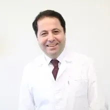 Prof. Dr. Şevki Erdem — Ortopedi Ve Travmatoloji, İstanbul. Portre fotoğrafı.