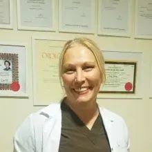 Op. Dr. Günay Gündüz — Kadın Hastalıkları Ve Doğum, İstanbul. Portre fotoğrafı.