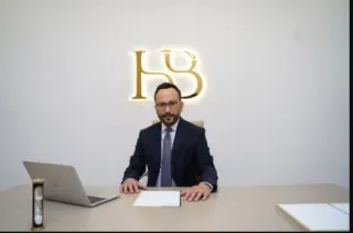 Op. Dr. Hakan Bayri profilinde yer alan galeri fotoğrafı.