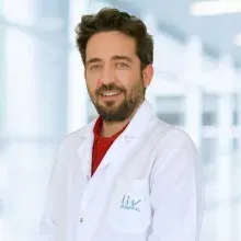 Op. Dr. Sami Şahin — Kadın Hastalıkları Ve Doğum, İlkadım, Samsun. Portre fotoğrafı.