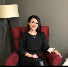 Kl. Psk. Gülsüm Çil Kaldırım. Portre fotoğrafı.