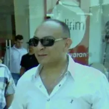 Dr. Veysel Gümüş — Bolu. Portre fotoğrafı.