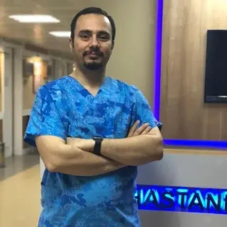 Op. Dr. Murat Paşaoğlu profilinde yer alan galeri fotoğrafı.