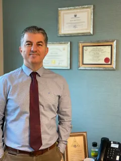 Prof. Dr. İlker Sücüllü profilinde yer alan galeri fotoğrafı.
