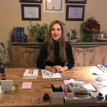 Doç. Dr. Eylem Özten Özsoy — Psikiyatri, İstanbul. Portre fotoğrafı.