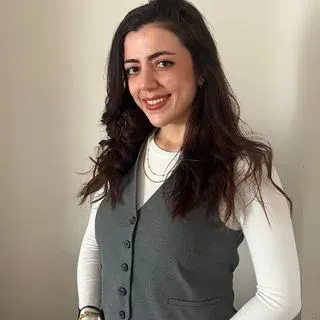 Psk. Dilay Utkan — Psikoloji, Hatay. Portre fotoğrafı.