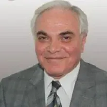 Prof. Dr. Kubilay Varlı — Nöroloji, Ankara. Portre fotoğrafı.