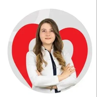 Dt. Emsal Özgür — Diş Hekimi, Tekirdağ. Portre fotoğrafı.