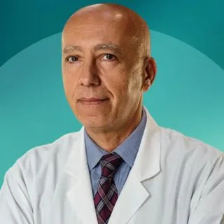 Doç. Dr. Zafer Arslan — Çocuk Sağlığı Ve Hastalıkları, Yenimahalle, Ankara. Portre fotoğrafı.