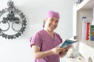 Op. Dr. Taner Çavumirza profilinde yer alan galeri fotoğrafı.