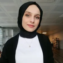 Dyt. Selin Arıkan — Diyetisyen, Kocaeli. Portre fotoğrafı.