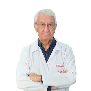 Uzm. Dr. Mehmet Nuri Tolunay — Nöroloji, Sancaktepe, İstanbul. Portre fotoğrafı.