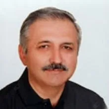 Uzm. Dr. Turgay Göncü — Nöroloji, Bursa. Portre fotoğrafı.