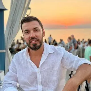 Doç. Dr. Coşkun Ulucaköy — Ortopedi Ve Travmatoloji, Yenimahalle, Ankara. Portre fotoğrafı.