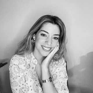 Kl. Psk. Melisa Emek — Psikoloji, İstanbul. Portre fotoğrafı.