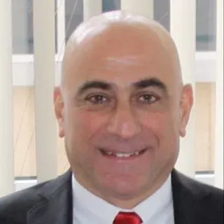 Op. Dr. Sadık Ersöz — Genel Cerrahi, Çankaya, Ankara. Portre fotoğrafı.