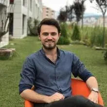 Dyt. İbrahim Yılmaz — Diyetisyen, Nilüfer, Bursa. Portre fotoğrafı.