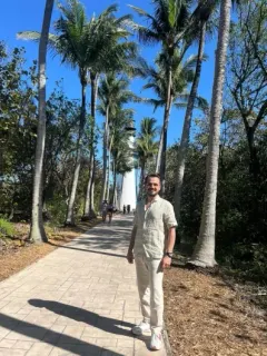 Op. Dr. Batuhan Kartal profilinde yer alan galeri fotoğrafı.