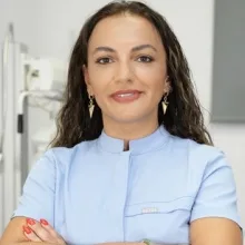 Op. Dr. Emine Kocaoğlu — Göz Hastalıkları, Aydın. Portre fotoğrafı.