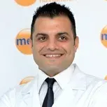 Op. Dr. Cem Şah — Üroloji, Çukurova, Adana. Portre fotoğrafı.