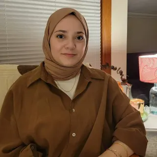 Dkt. Günay Nur Aydemir profilinde yer alan galeri fotoğrafı.
