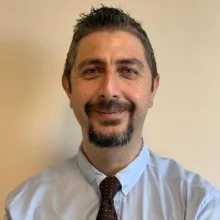 Uzm. Dr. Adil Turan — Ortopedi Ve Travmatoloji, Antalya. Portre fotoğrafı.