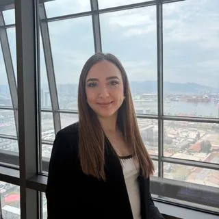Kl. Psk. İlayda Atıcı — Bayraklı, İzmir. Portre fotoğrafı.