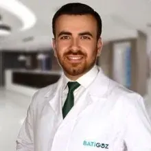 Op. Dr. Mehmet Kay — Göz Hastalıkları, Üsküdar, İstanbul. Portre fotoğrafı.