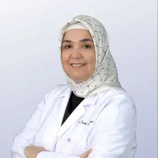 Uzm. Dr. Funda Ayşe Demir — Kadın Hastalıkları Ve Doğum, Ümraniye, İstanbul. Portre fotoğrafı.