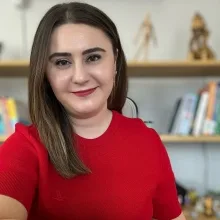 Psk. Damla Tercan — Psikoloji, Kahramanmaraş. Portre fotoğrafı.