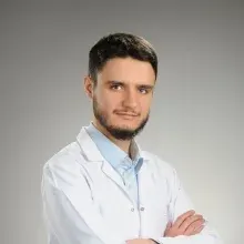 Dr. Bekir Tok — Kupa Terapi (Hacamat), Ankara. Portre fotoğrafı.