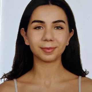 Psk. Dan. Duygu Akgül — Psikolojik Danışma ve Rehberlik. Portre fotoğrafı.
