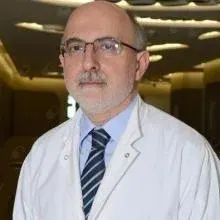 Prof. Dr. Mustafa Kemal Hamamcıoğlu — Beyin Ve Sinir Cerrahisi, İstanbul. Portre fotoğrafı.