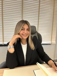 Psk. Elif Asya Şafak profilinde yer alan galeri fotoğrafı.