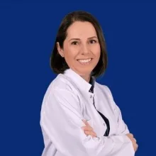 Prof. Dr. Aslı Doğruk Ünal — Endokrinoloji Ve Metabolizma Hastalıkları, Üsküdar, İstanbul. Portre fotoğrafı.