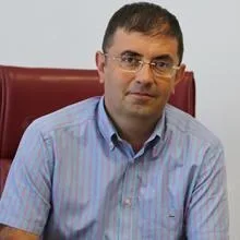 Prof. Dr. Uğur Coşkun — Ankara. Portre fotoğrafı.