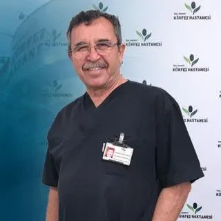 Op. Dr. Caner Çorumluoğlu — Genel Cerrahi. Portre fotoğrafı.