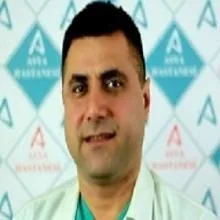 Op. Dr. Hakan Seven — Kadın Hastalıkları Ve Doğum, Gaziosmanpaşa, İstanbul. Portre fotoğrafı.