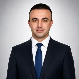 Op. Dr. Ali Körömer — Beyin Ve Sinir Cerrahisi, Pendik, İstanbul. Portre fotoğrafı.