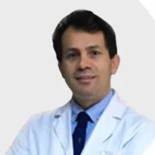 Prof. Dr. Ali Çelik — Göğüs Cerrahisi, Çankaya, Ankara. Portre fotoğrafı.
