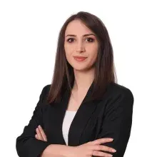 Uzm. Psk. Dan. Ayşe Nur Kazmaz — Psikolojik Danışma ve Rehberlik, Samsun. Portre fotoğrafı.