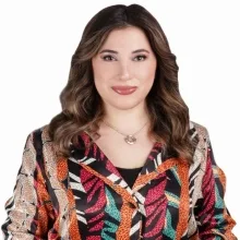 Kl. Psk. Elif Öztop — Psikoloji, Gaziantep. Portre fotoğrafı.