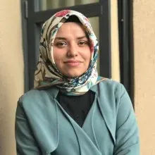 Kl. Psk. Elif Bestenigar Mert — Psikoloji, İstanbul. Portre fotoğrafı.